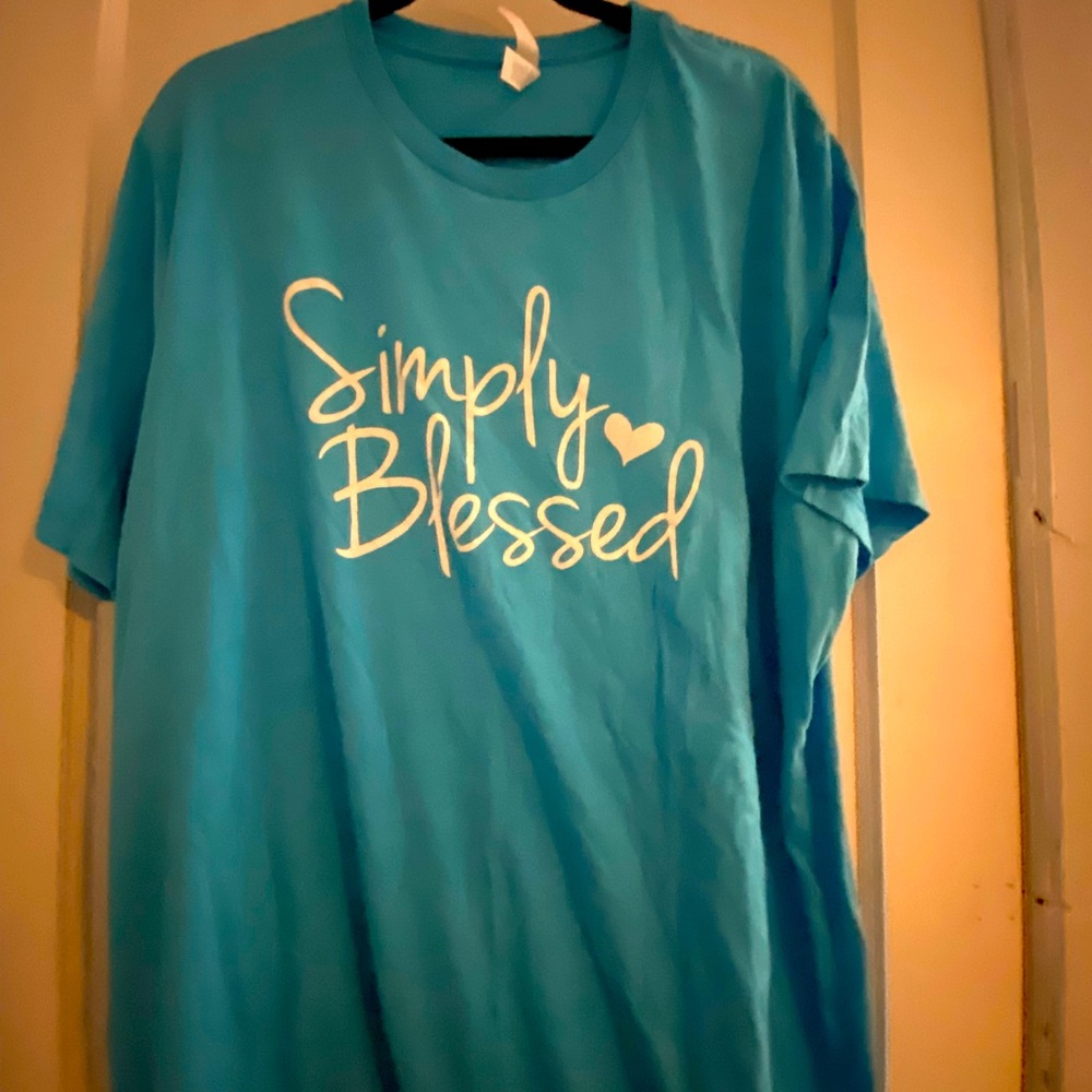 Women's tshirt
